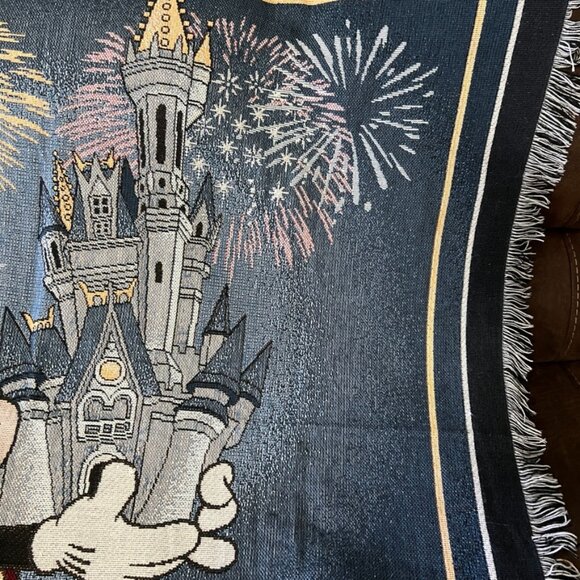 Disney Magic Kingdom Tapestry Woven Throw Blanket Mickey Castle Fireworks 46x56 - Picture 3 of 10